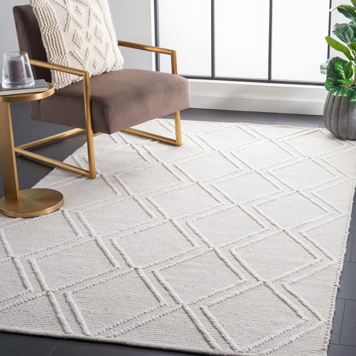 SAFAVIEH Kilim Meryll Diamond Polyester Area Rug, Light Grey/Ivory, 6' x 9'