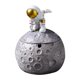 thumbnail image 1 of Cenicero de resina moderno con forma de astronauta, ideal como adorno para el hogar o la oficina. C, 1 of 9