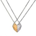 thumbnail image 1 of Juego de 2 Collares para parejas Yuxing colgante magnético Forma de corazón Oro y plata, 1 of 5