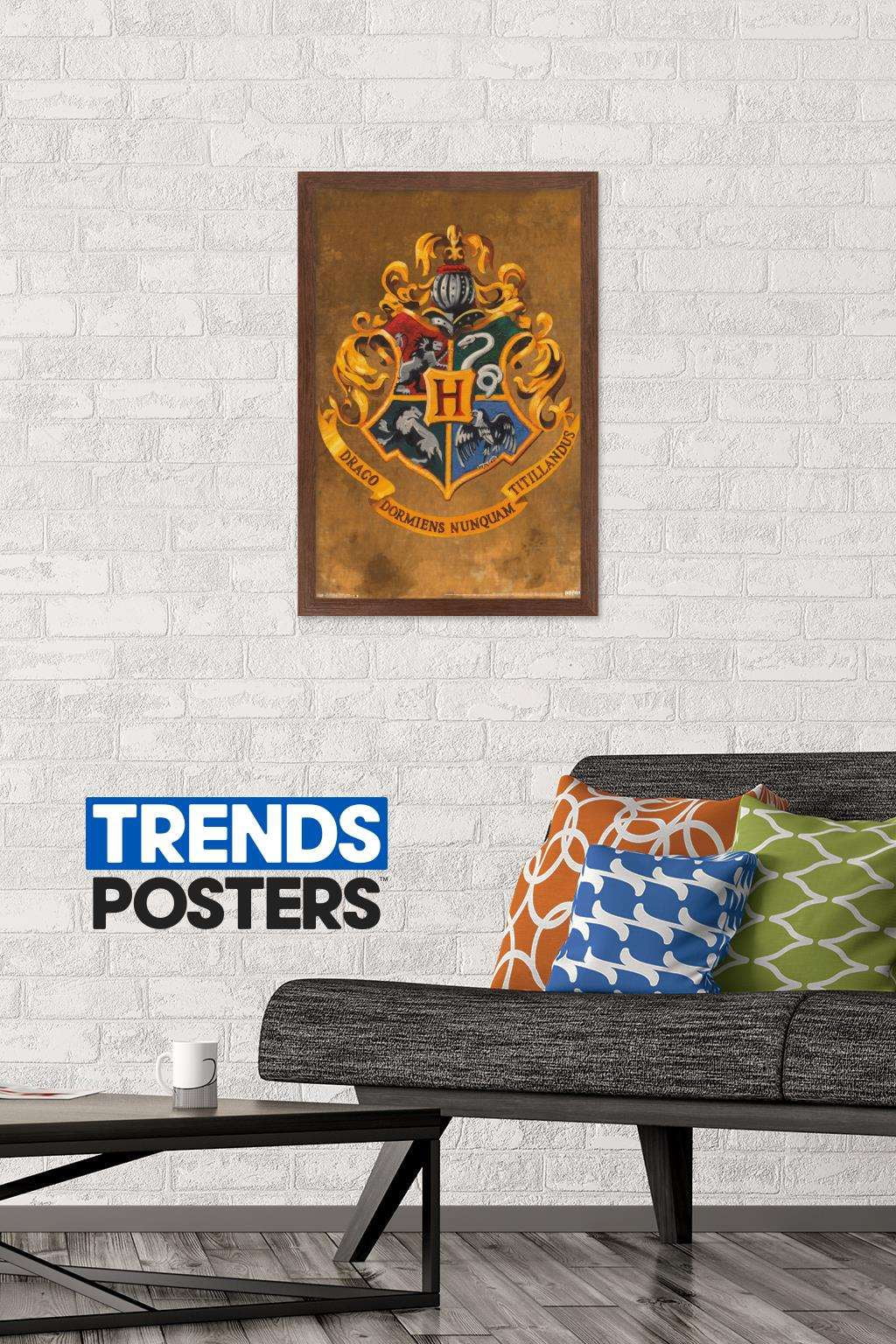 The Wizarding World: Harry Potter - Hogwarts Crest Wall Poster, 14.725" x 22.375", Framed