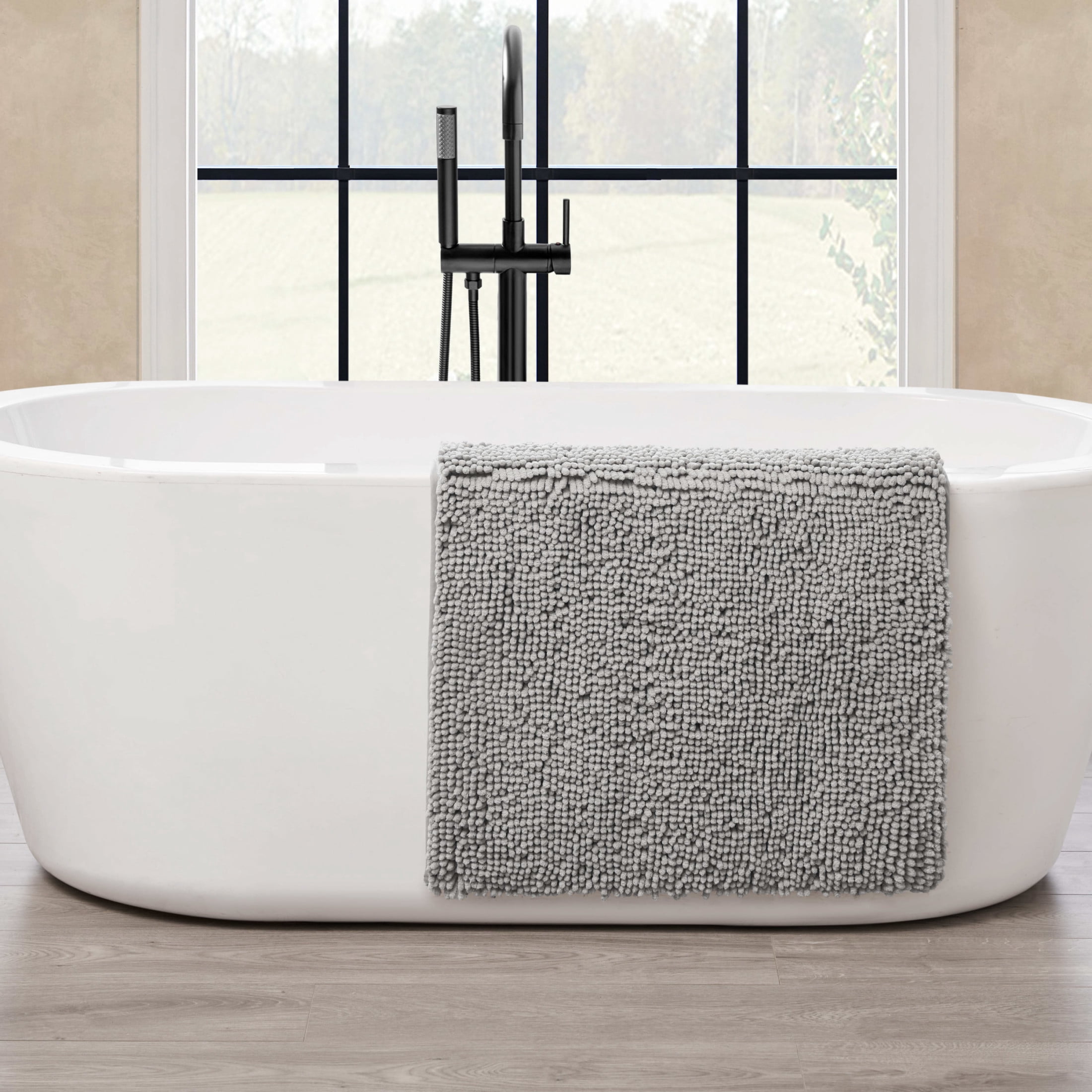 Resort Collection Chenille Plush Loop Bath Mats