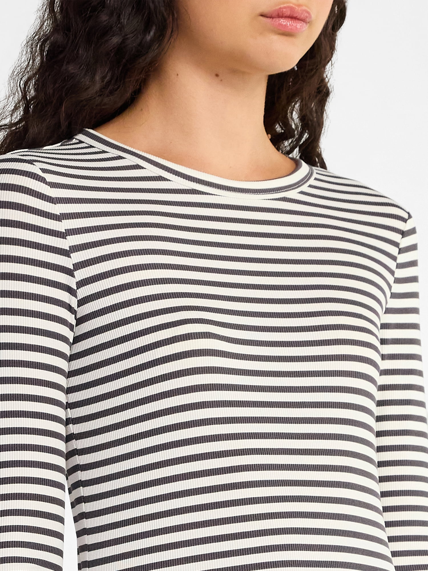 No Boundaries Ribbed Crewneck Tee with Long Sleeves, 1 or 2-Pack, Women's & Women's Plus XXS-XXL