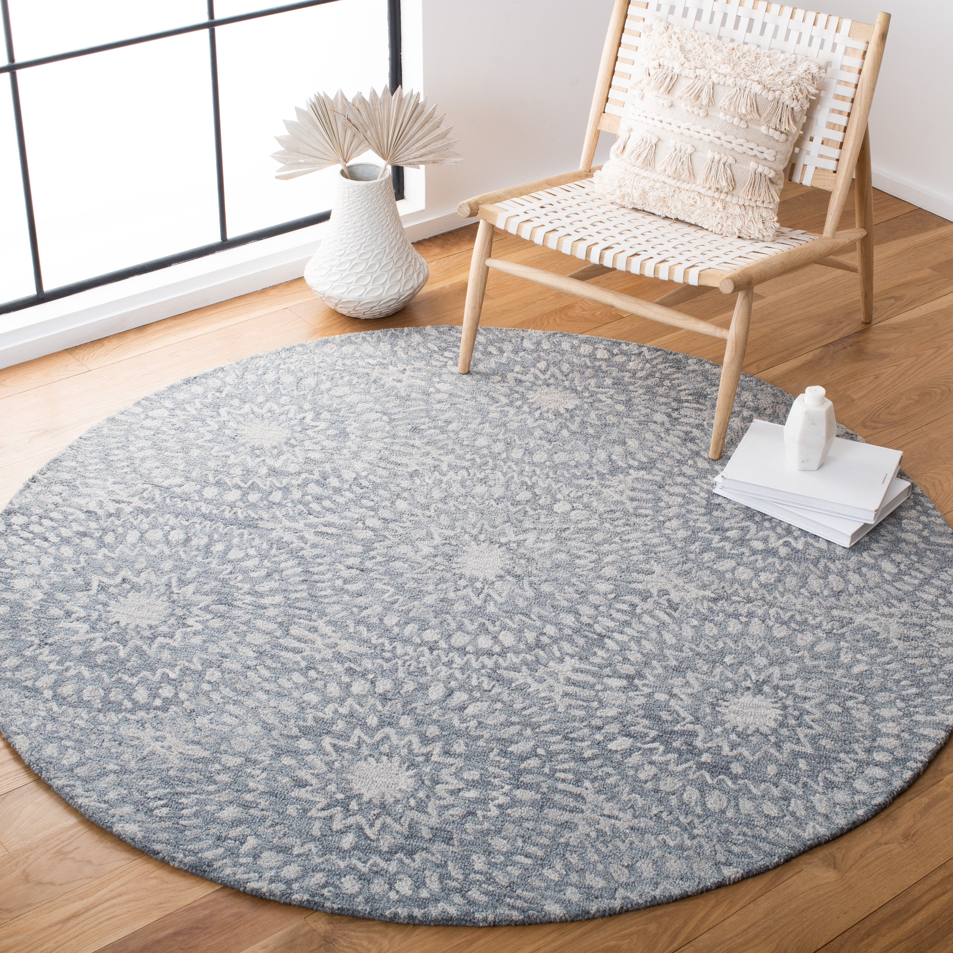 SAFAVIEH Metro Lynette Geometric Area Rug, Ivory/Dark Grey, 6' x 6' Round