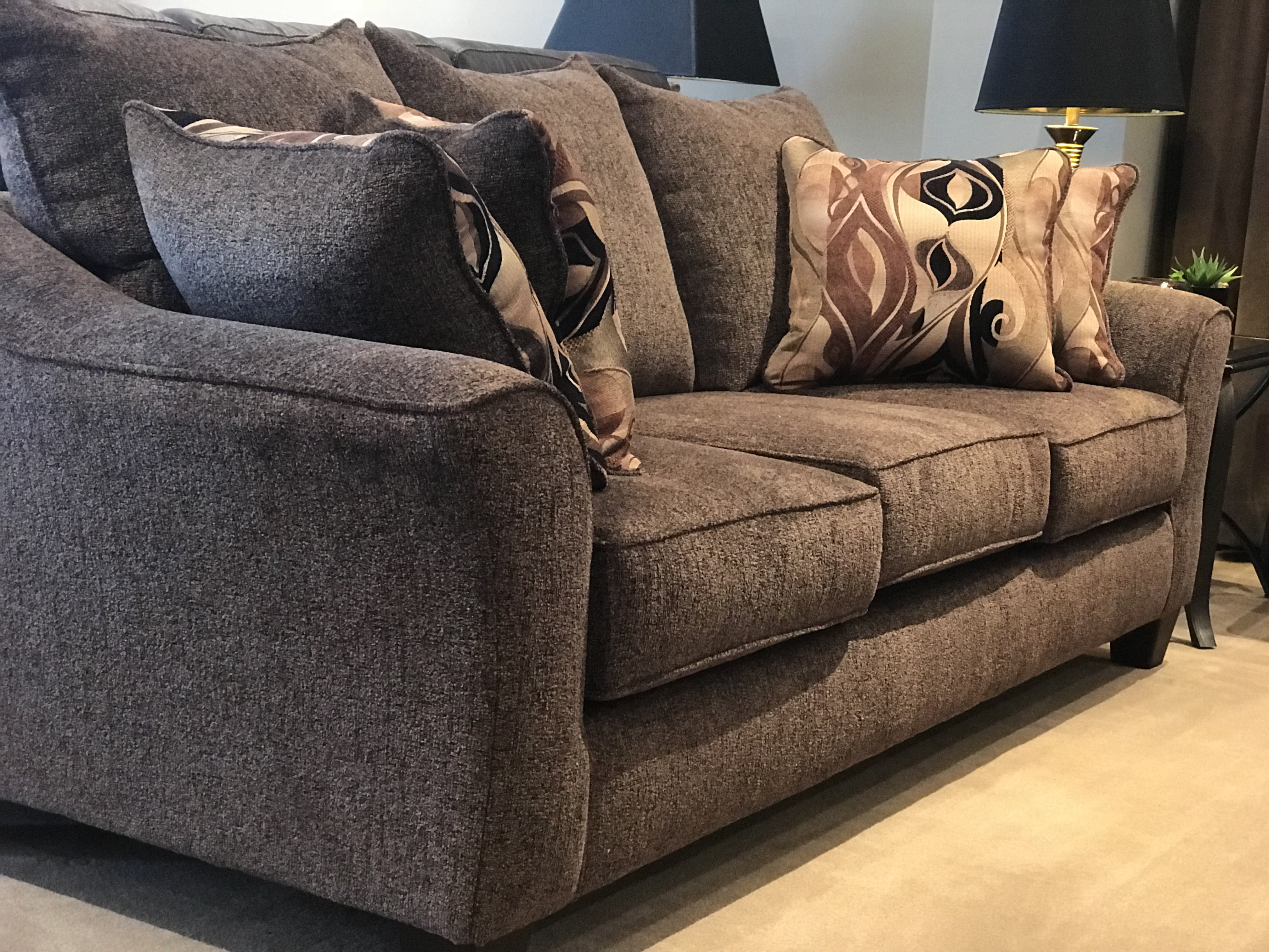 Roundhill Furniture Camero Fabric Pillowback Sofa
