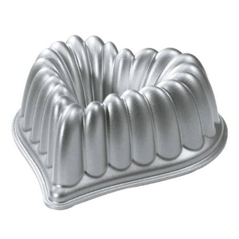 Nordic Ware Scallop Heart Bundt® Cake Pan