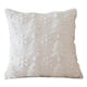 thumbnail image 3 of Fundas Almohada Felpa Suave Con Copo Nieve Y Navidad Color Blanco, 3 of 4