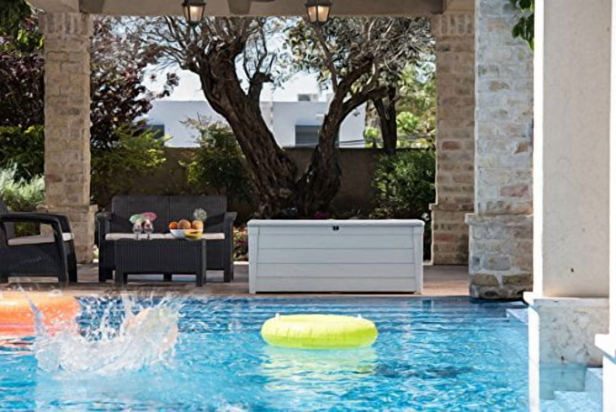 Keter Brightwood Outdoor Patio 120 Gallon Resin and Wood Deck Box with Pool Kit, Oasis White