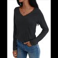 thumbnail image 3 of Camisetas con Cuello en V para Mujer, Blusas de Encaje de Larga, Holgadas, Elegantes e Informales, para Otoño e Invierno, A . Negro M, 3 of 8