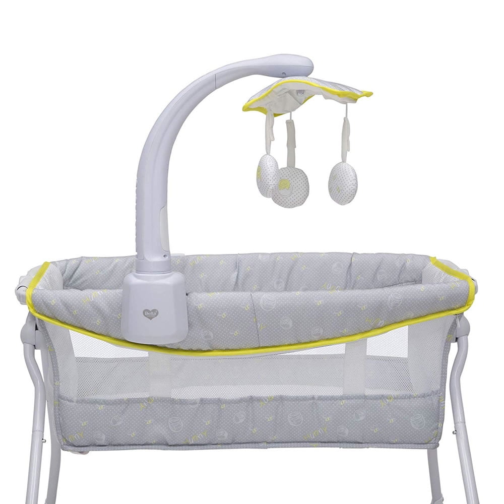 delta winnie the pooh bassinet