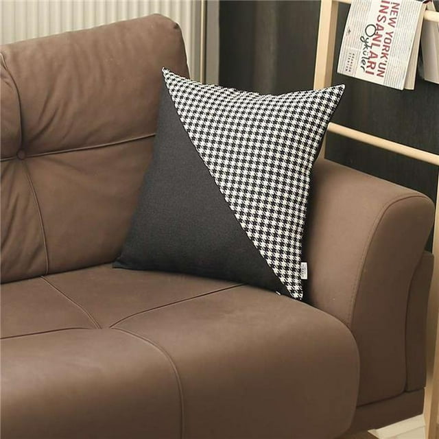 HomeRoots 399462 Black Houndstooth Modern Decorative Throw Pillow, Multi Color