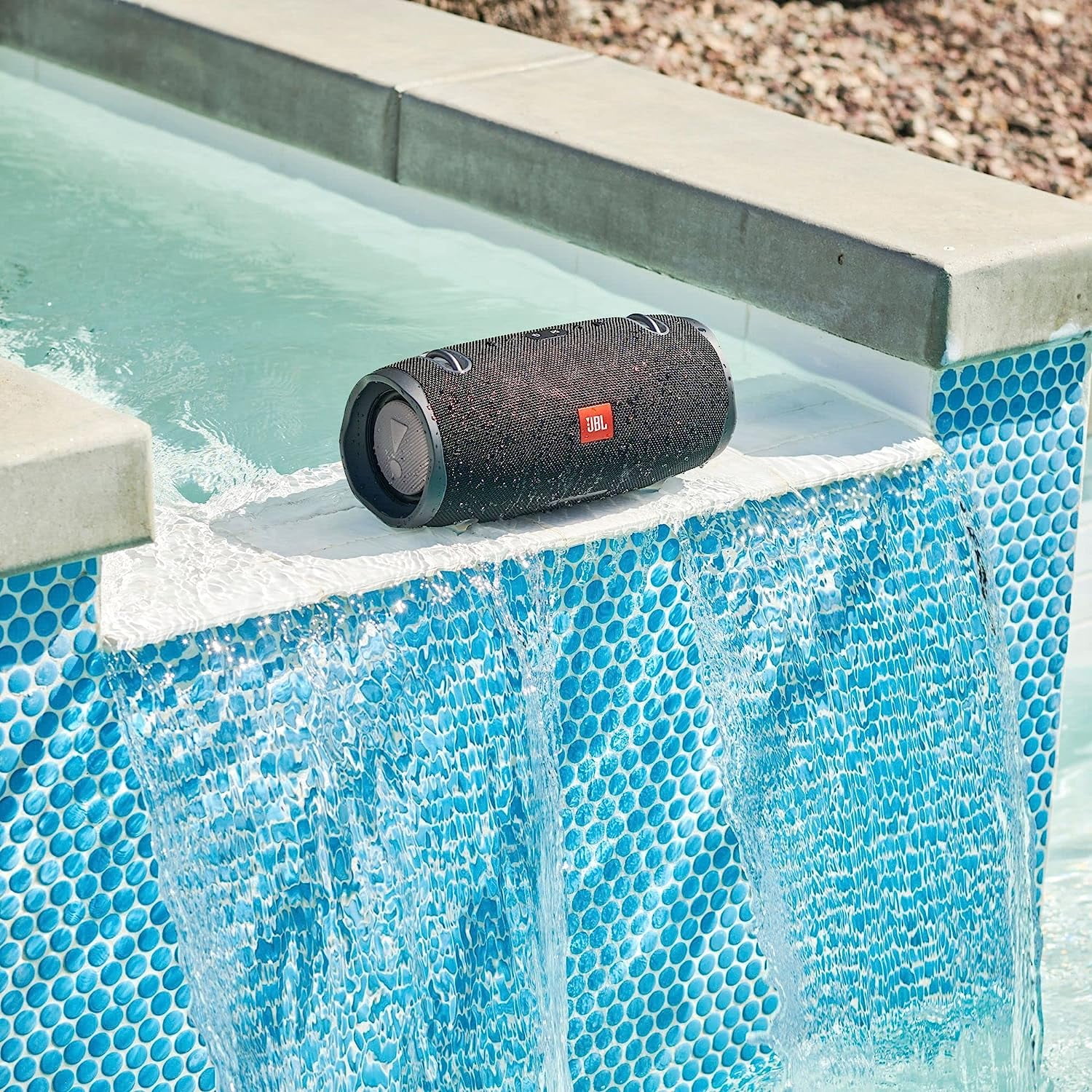 JBL Xtreme 2 Portable Bluetooth Speaker, Waterproof IPX7, 15H Battery, Powerful Sound, Black Bundle with Cleaning Cloth (International Model)