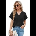 thumbnail image 3 of Camisetas de Mujer con Cuello en V y Botones, Corta, Corte Holgado, Informales, de Verano, Negras, Talla M, 3 of 9