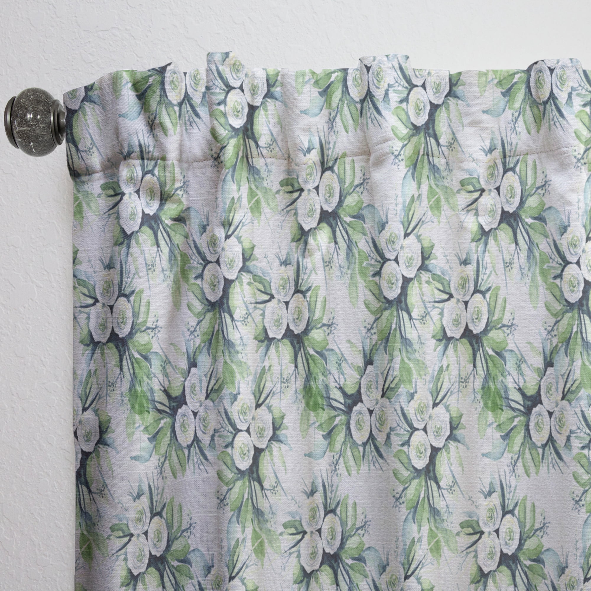 Designart 'Flowers With Green Leaves IX' Floral Curtain Panel