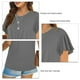 thumbnail image 4 of Camiseta de manga corta para mujer, cuello redondo, parte delantera torcida, ajuste holgado, Color puro, Top informal de verano, 4 of 5
