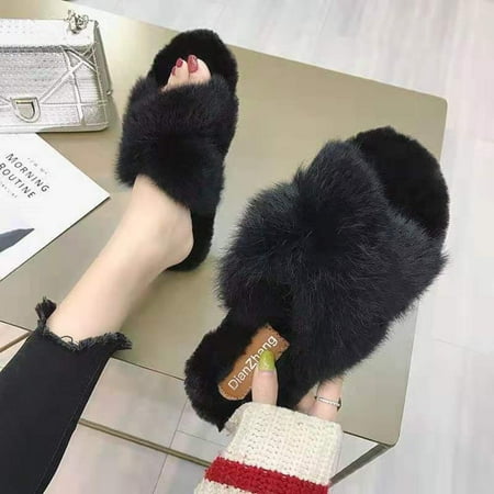 

Cross hairy slippers