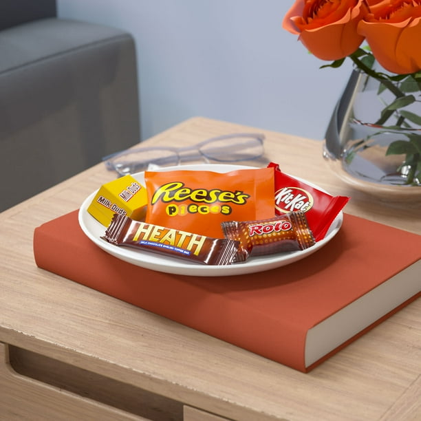 Hershey Assorted Candy 35oz - Candy boxes for grocery retail