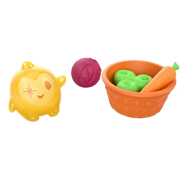 Disney Wish Valentino & Star Set with 2 Figures & 6 Accessories