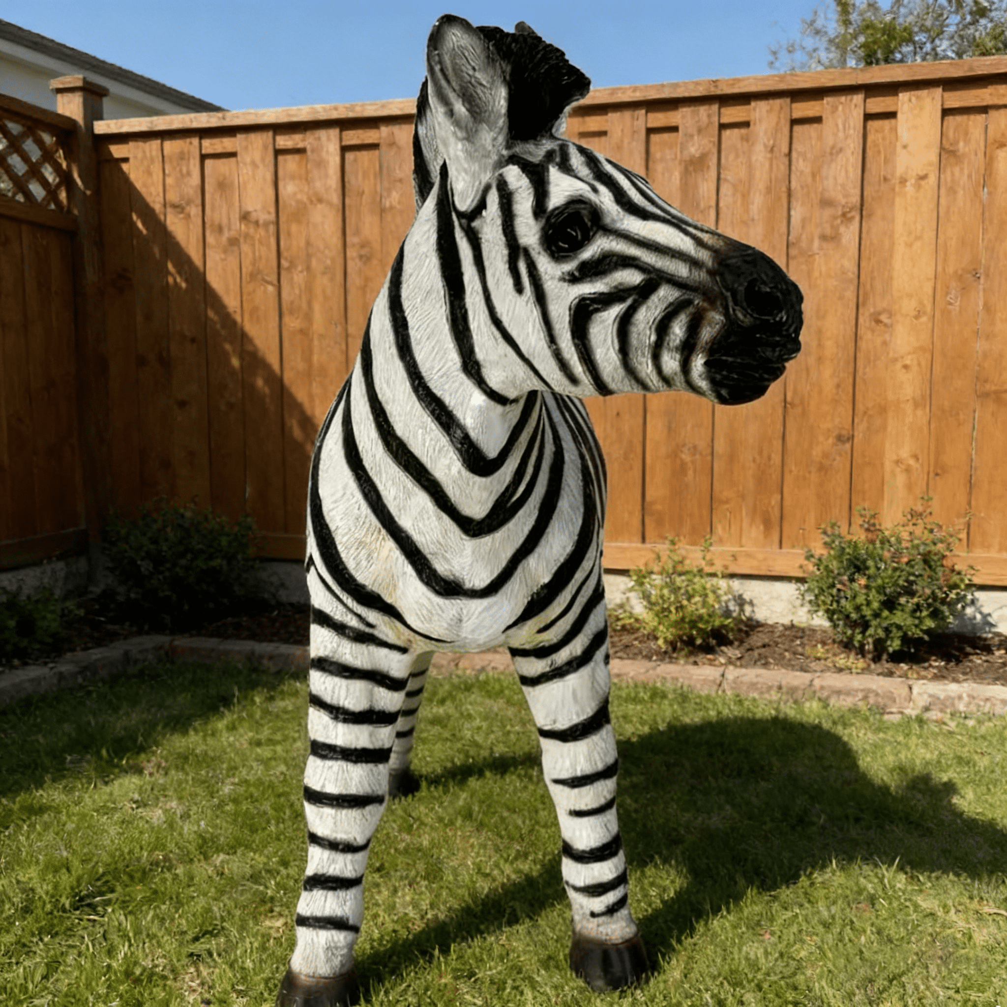 18.31" H x 19.49" L Simulated Zebra Garden Statue, Resin Outdoor & Indoor Decorative Ornament, Courtyard Lawn Art Craft, Unique Gift for Garden & Home Decoration