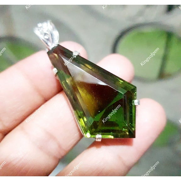 85 Ct  Color Change Alexandrite 7 Color Fancy Cut Pendant German Silver Loose Gemstone
