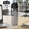 thumbnail image 2 of MAGMALIFE Termo Boost Clear 710 ml, Botella Transparente con Popote y Tapa Dual, Antiderrames, Tritan Resistente, Apertura Rápida, Asa Integrada, Libre de BPA (Negro), 2 of 8