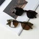 thumbnail image 4 of Gafas De Sol Polarizadas Para Hombre Y Mujer. Accesorio De Moda Urbano Ideal Para El Sol. Gafas De Sol Unisex., 4 of 7
