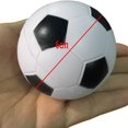 thumbnail image 2 of Juguete blando para aliviar el estrés, duradero y de crecimiento lento, diseño de fútbol, 2 of 3