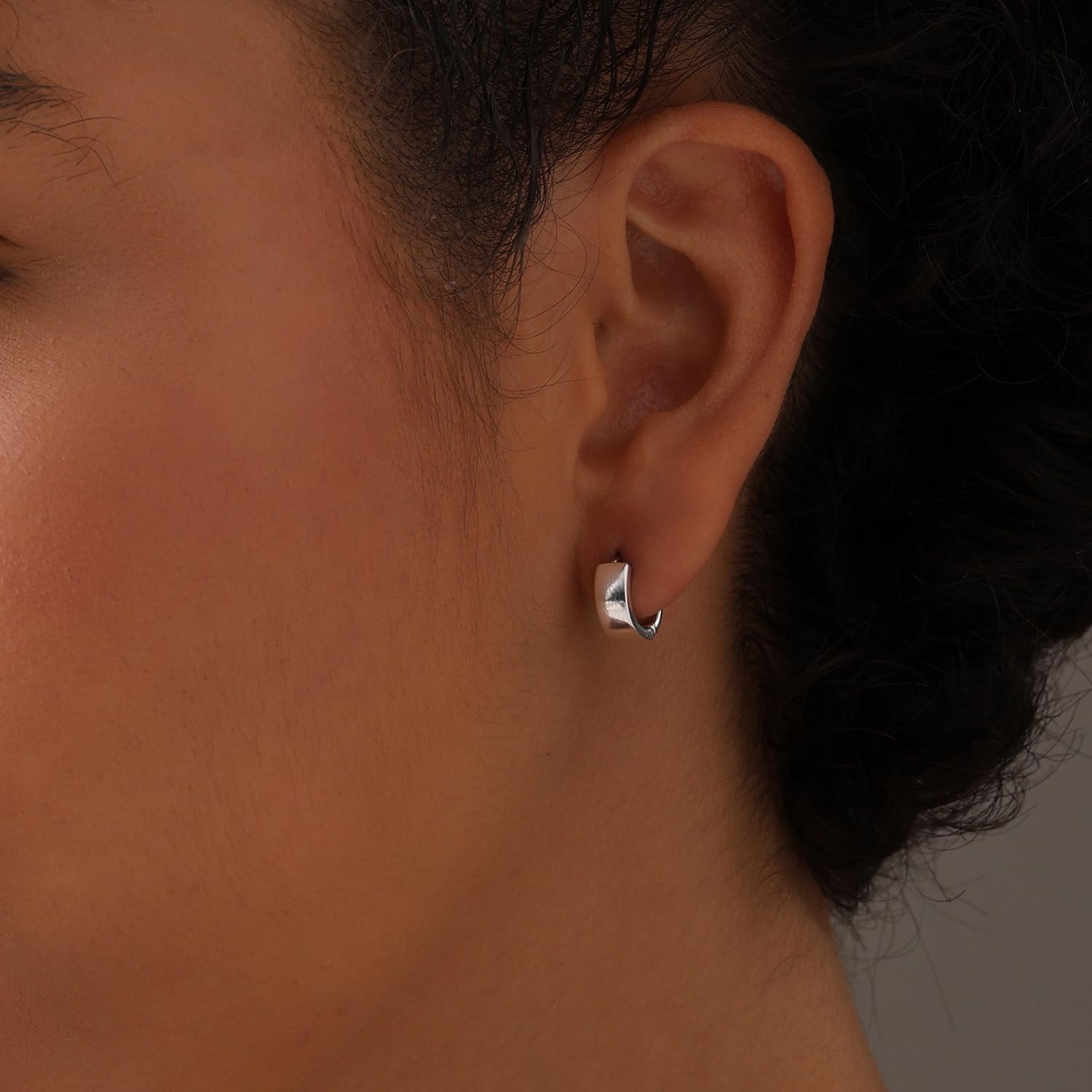 LeCalla 925 Sterling Silver Hypoallergenic Small Huggie Hoop Earrings for Women and Teen 10MM