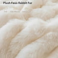 thumbnail image 4 of Funda de almohada corporal LIFEREVO, esponjosa, piel sintética de conejo, color marfil, 4 of 7