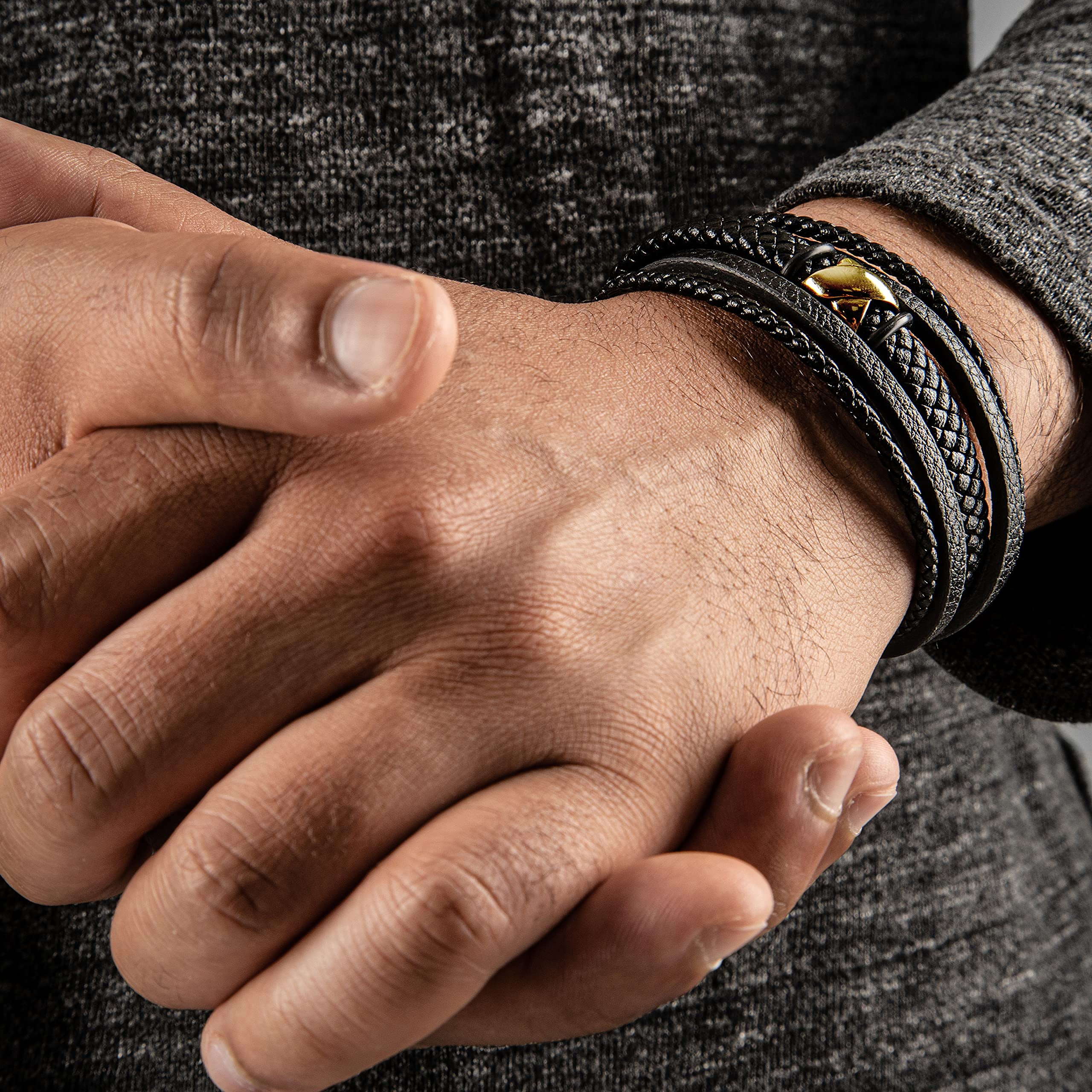 SERASAR Men's Premium Leather Bracelet "Flake" with stainless steel magnetic closure, Gold 20cm, including gift box