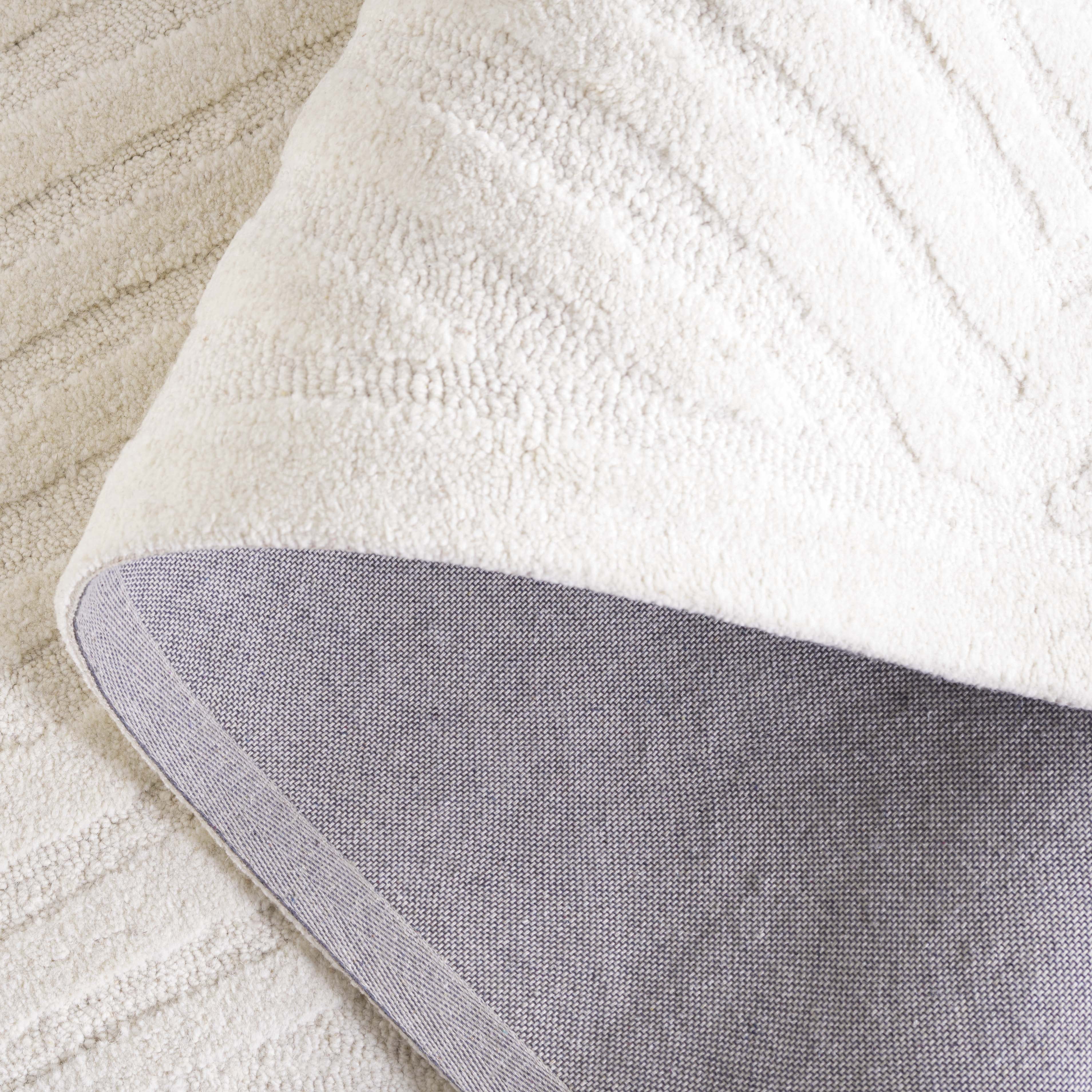 Safavieh Mykonos Evren Diamond Area Rug, Ivory, 6' x 6' Square