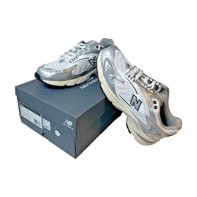 Size 11 - New Balance 725v1 Metallic Silver Slate Grey *NEW with Box*