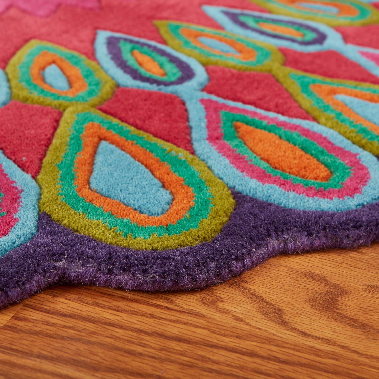 LR Home Wren 5' Round Pink Peacock Medallion Indoor Area Rug