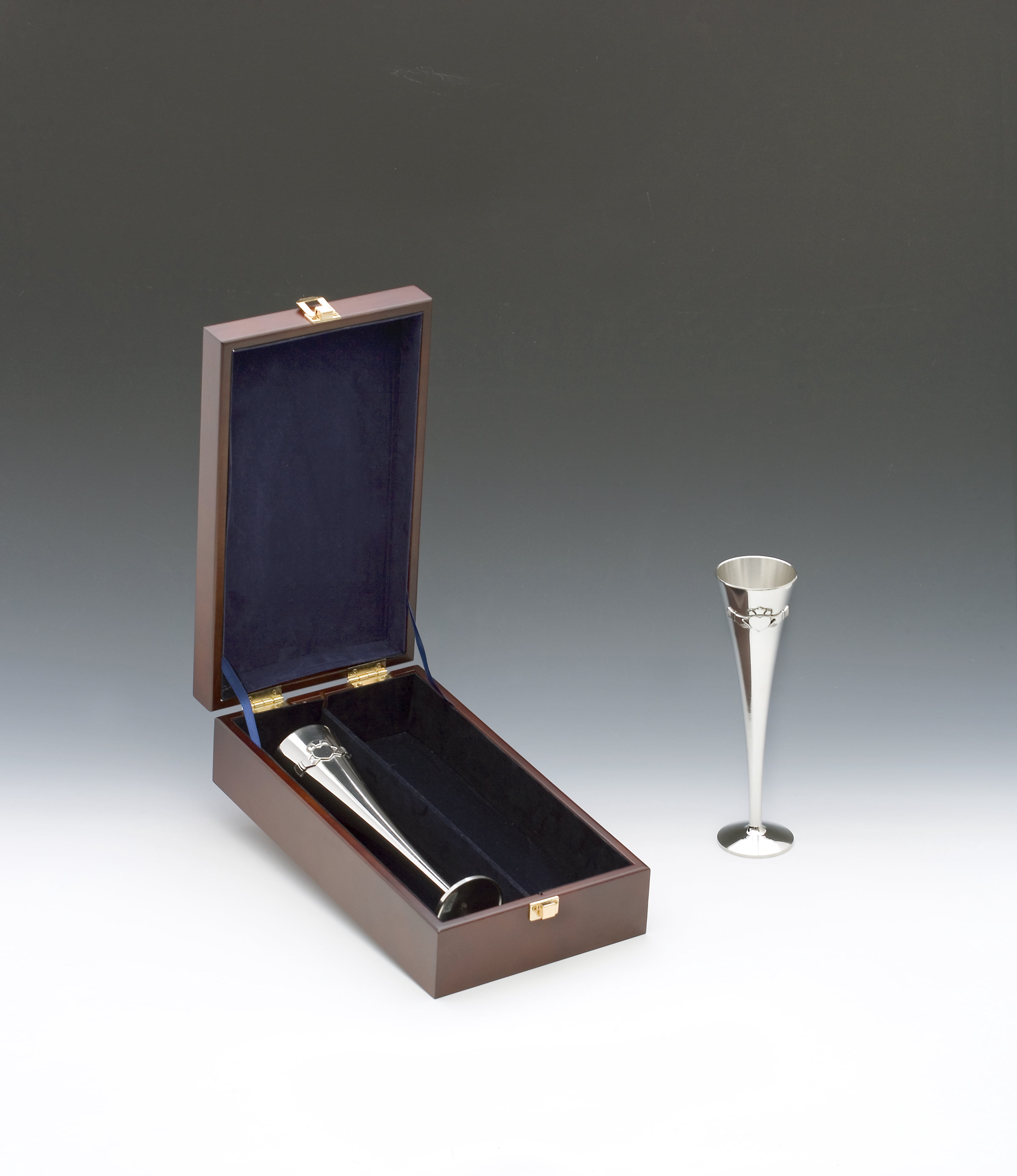 Mullingar Pewter Claddagh Wedding Flutes Boxed Set of 2, 10 " High