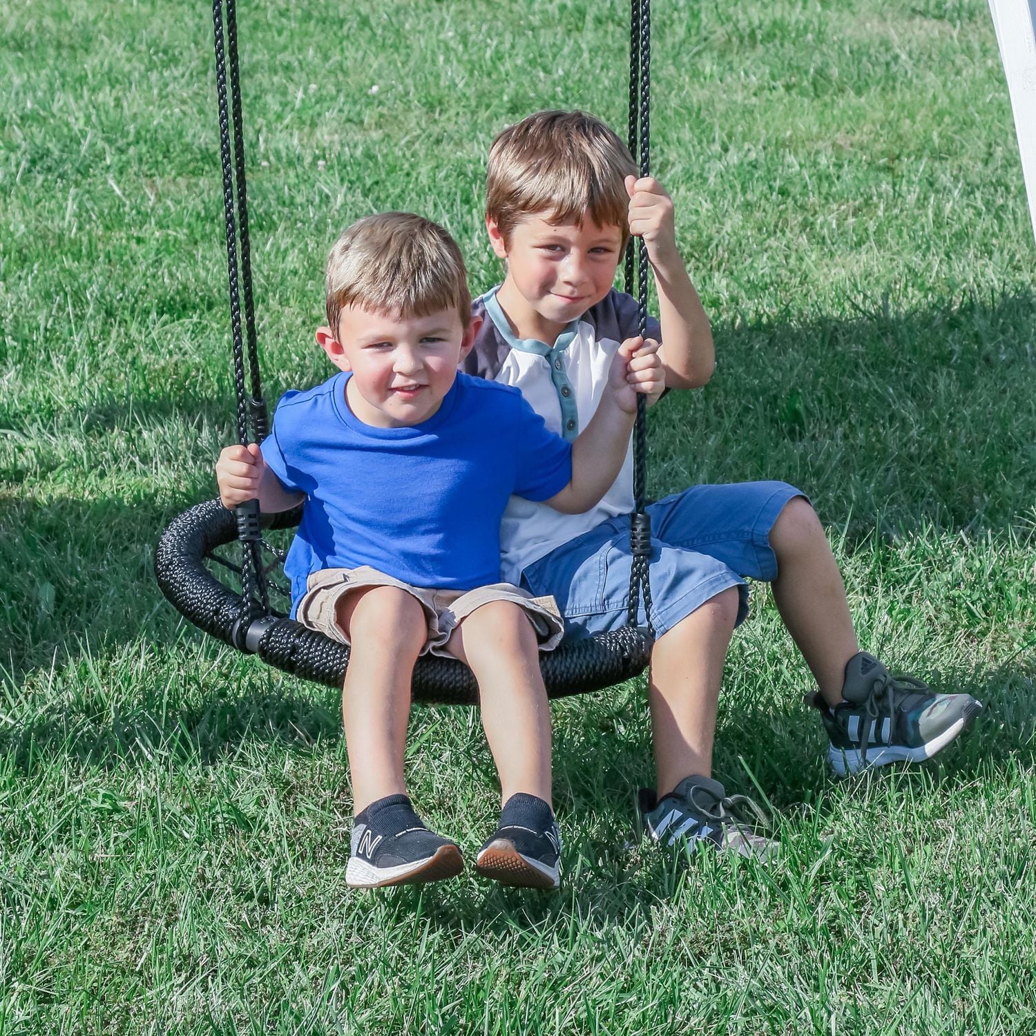 Backyard Discovery Whispering Point Swing Set