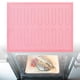 thumbnail image 5 of Esterilla de silicona para hornear, reutilizable, resistente al calor, para hacer pan, para hornear pasteles y horno. Rosa, 5 of 9