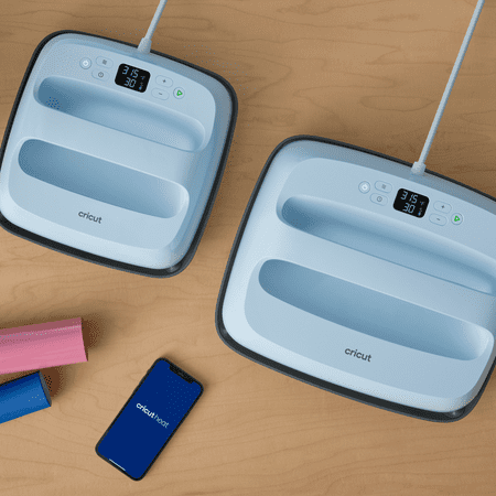 Cricut EasyPress 3 - 9 in x 9 in - Bluetooth-Enabled Handheld Heat Press Machine with EasyPress Mat