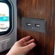 thumbnail image 5 of Mejora la experiencia de tu vehículo: ¡USB de alta velocidad para una conectividad sin esfuerzo y soluciones de carga versátiles!, 5 of 7