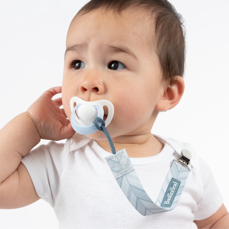 BooginHead Pacifier Clips, Unisex, Blue Arrows, 2-Pack photo 2
