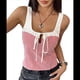 thumbnail image 3 of Camiseta de Tirantes de Cuadros para Mujer, Cuello Cuadrado con Ribete en Contraste, Sin Mangas, con Lazo en la Parte Delantera, Corte Entallado, para Verano. Rojo L, 3 of 10