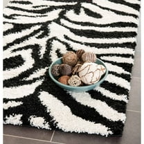 SAFAVIEH Florida Eleanor Animal Stripes Area Rug, Ivory/Black, 4' x 6'