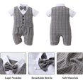 thumbnail image 4 of Conjuntos Bebé Niño Monos y Lazos (7-12 meses) GRIS TUNC Sencillez, 4 of 5