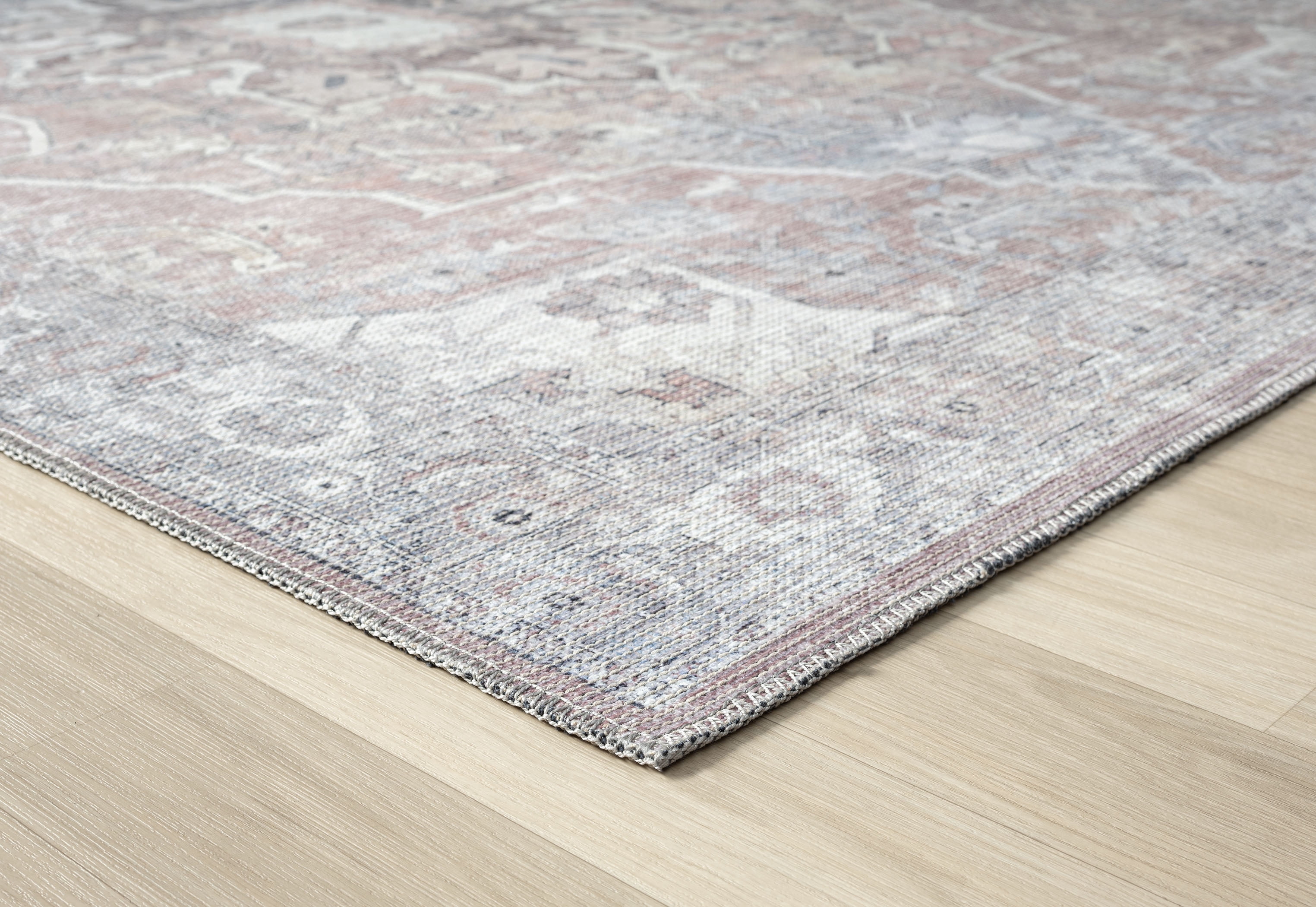 United Weavers Charm Bloom Transitional Medallion Round Area Rug, Multicolor, 7'11" x 7'11"