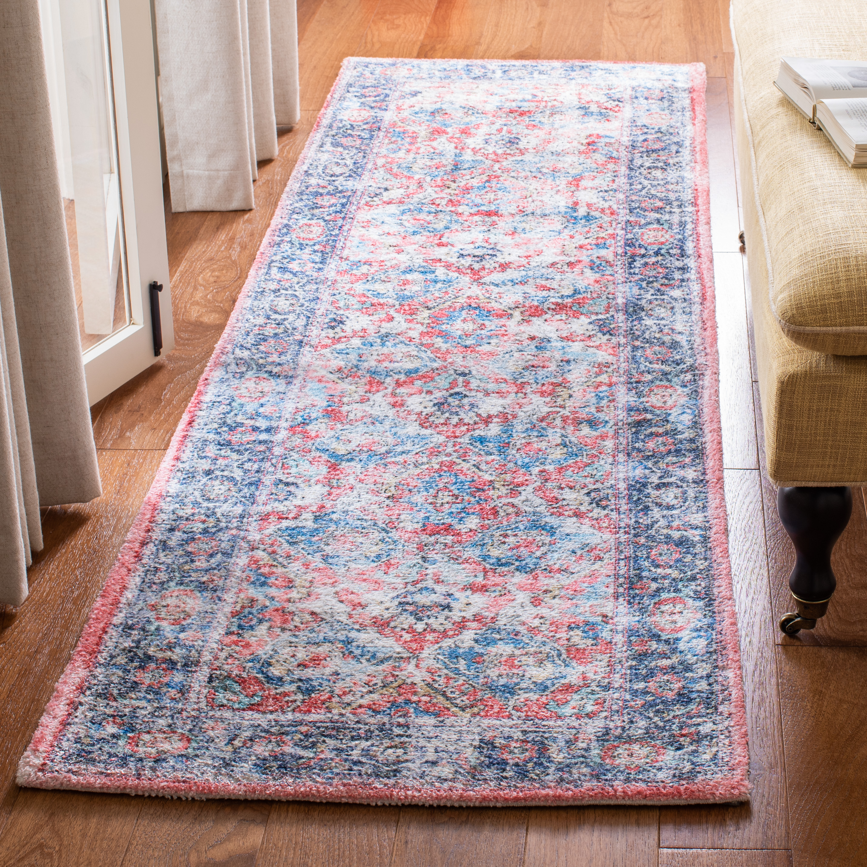 SAFAVIEH Saffron Bronagh Distressed Oriental Runner Rug, Rust/Blue, 2'3" x 8'