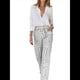 thumbnail image 3 of Conjunto de Dos Piezas para Mujer, con Estampado Geométrico, Pantalones de Cintura Alta y Camisa Sencilla. Gris XL, 3 of 7
