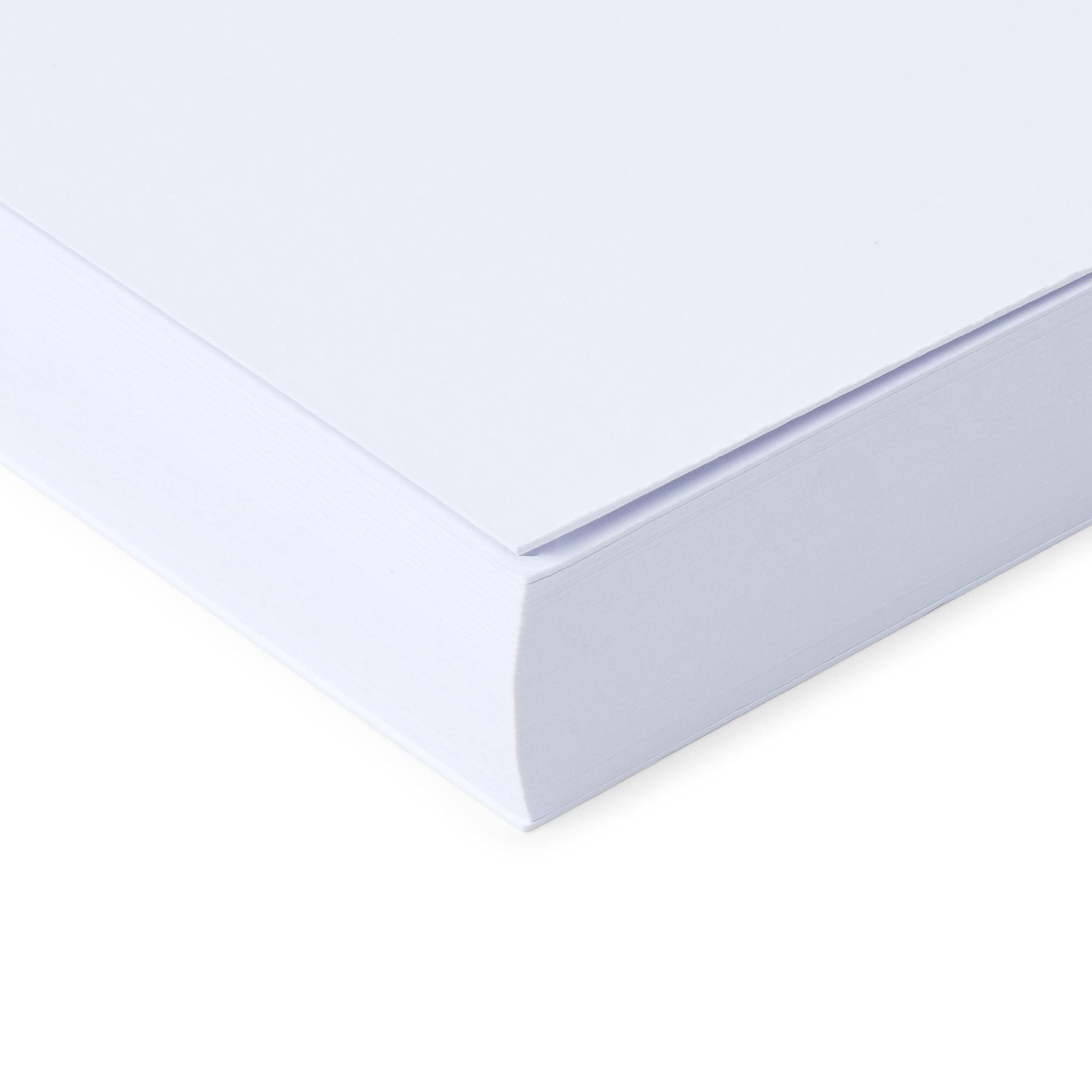 Pack de 80 sobres de color blanco especiales para tarjetas con medidas de  70 x 110 con. Medias de 70 x 110 con cierre de humedec