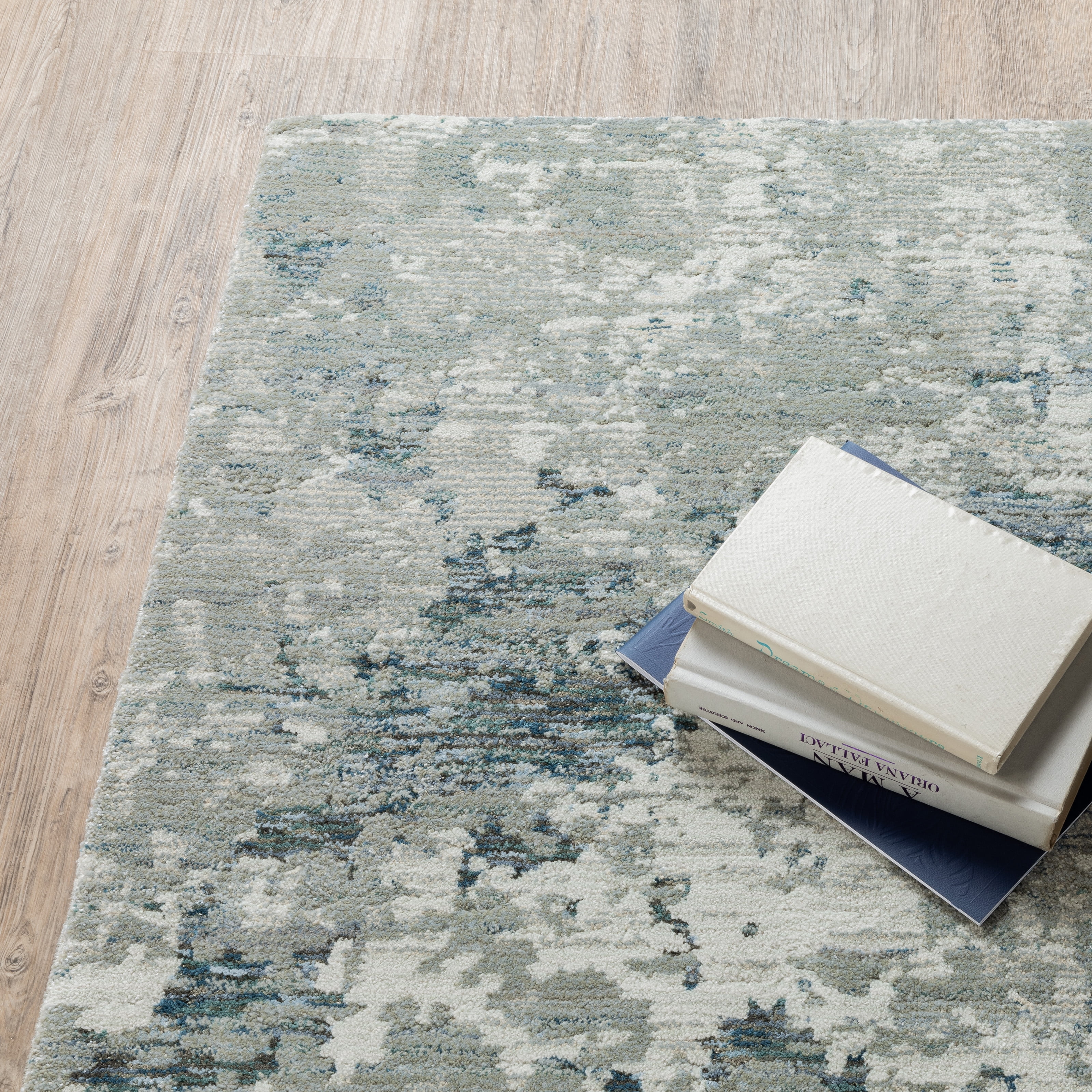 Avalon Home Everman Faded Skies Area Rug or Runner