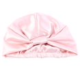 thumbnail image 1 of Turbante anudado, pañuelo para la cabeza con forro de satén de seda para mujeres con cabello rizado, disponible de día, color negro, 1 of 5