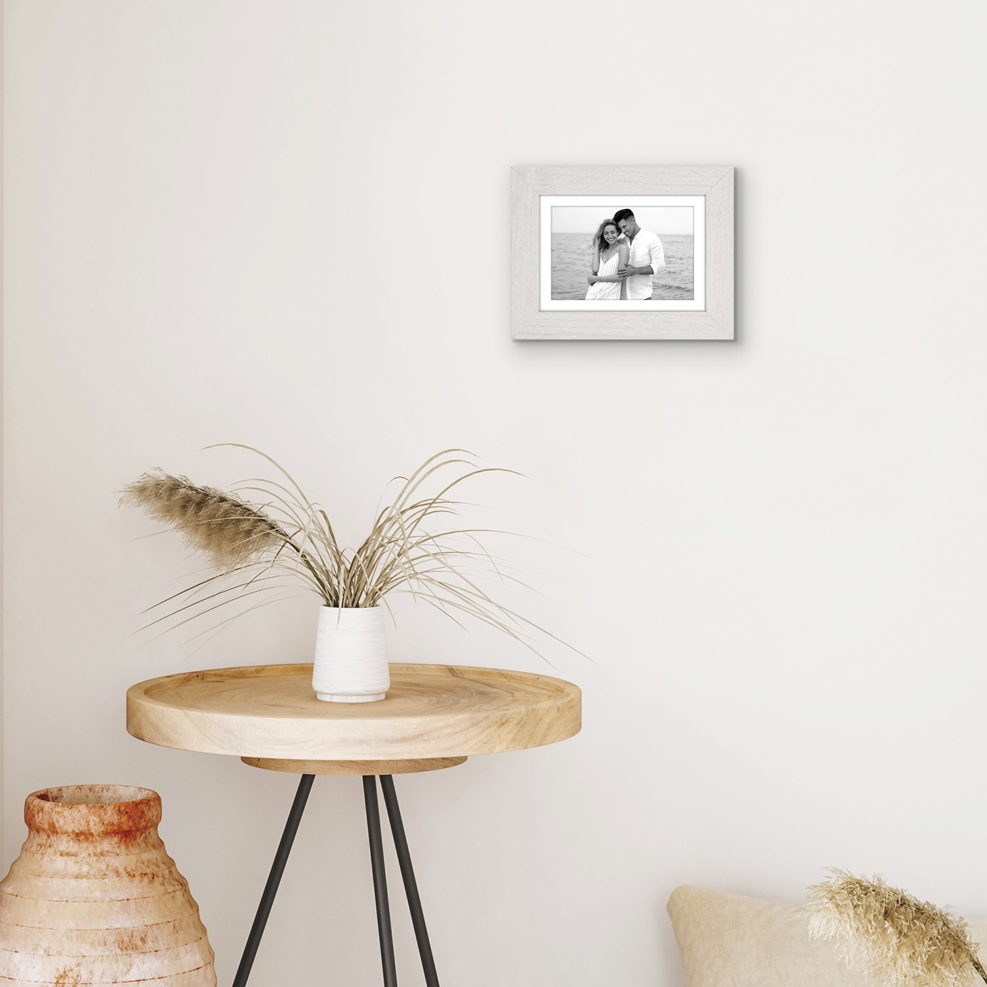 Americanflat 5x7 Picture Frame with Shatter-Resistant Glass with 4x6 Mat Display Photo Hudson Wide - White