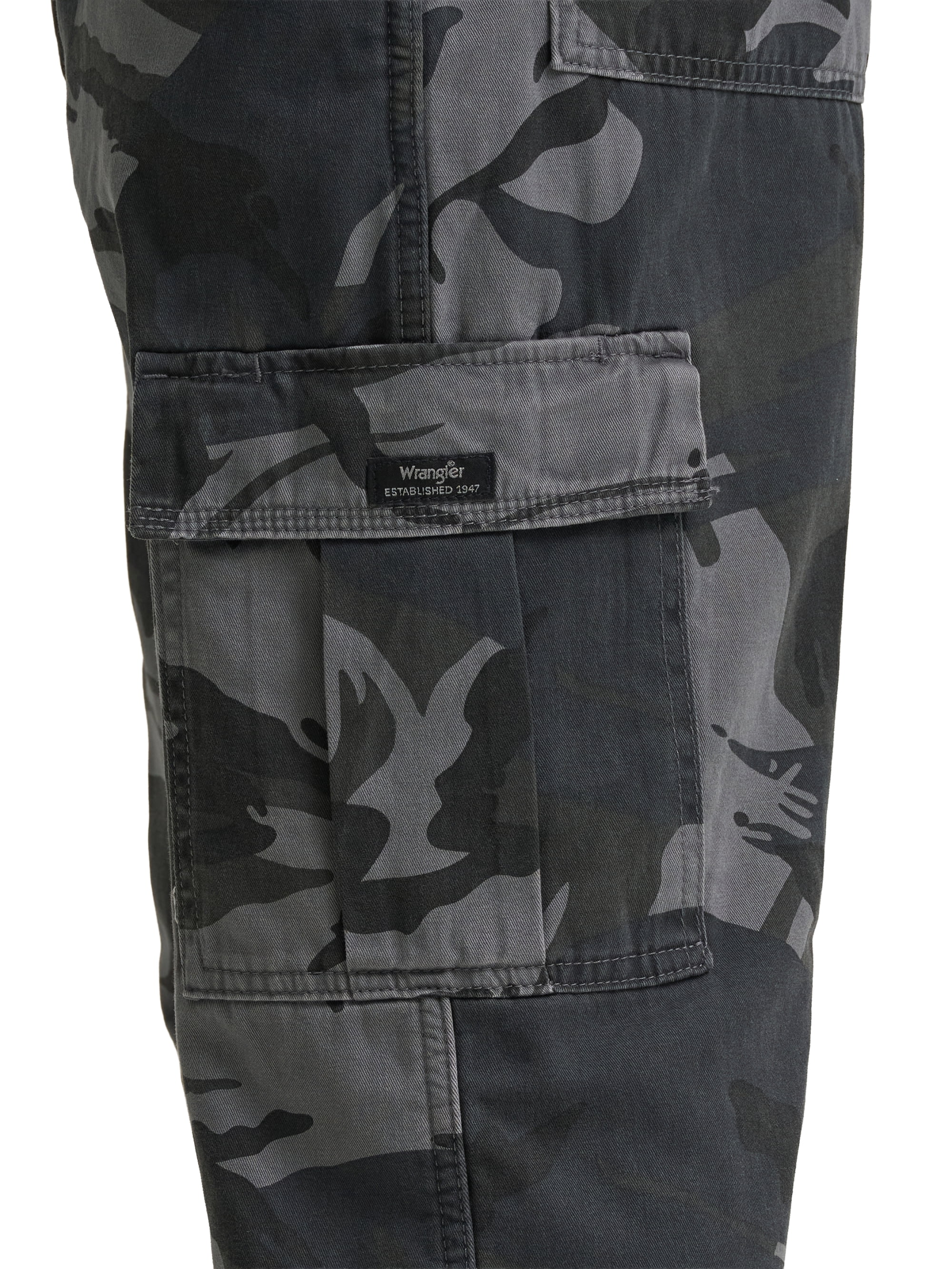 Wrangler Men's and Big Men's Relaxed Fit Fleece Lined Cargo Pant 29X30-48X30