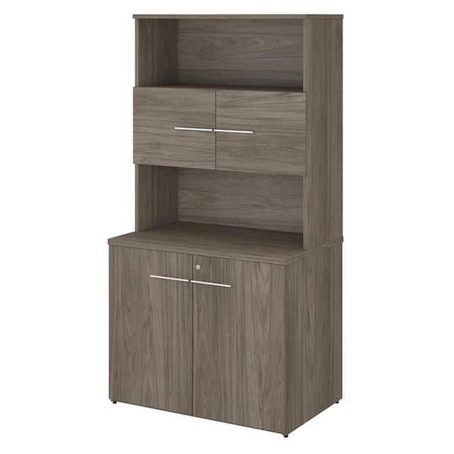 Pemberly Row Armoire de Rangement Haute de 36 Po avec Portes et Tablettes Verrouillables en Hickory